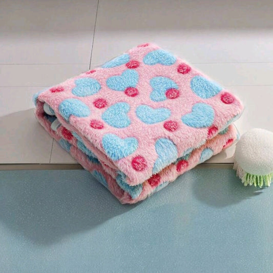 Soft blanket for puppies with hearts