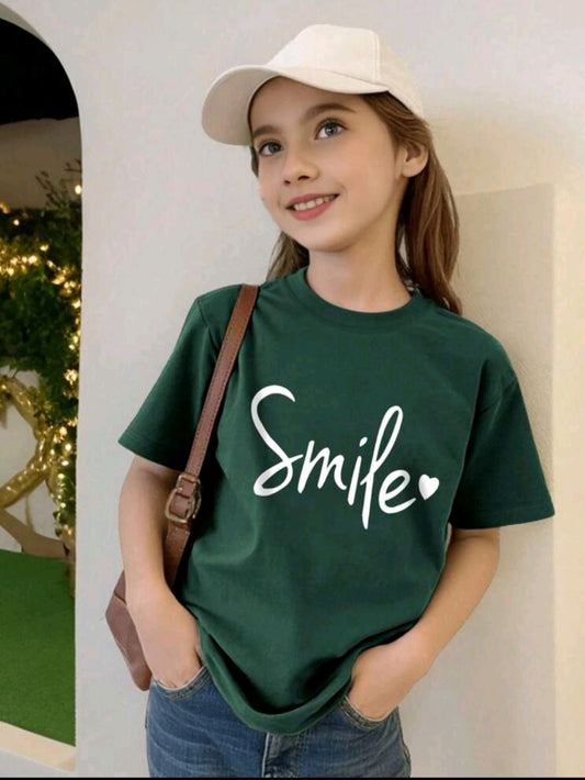 T-shirt "Smile" – when style starts with a smile! 😊💖