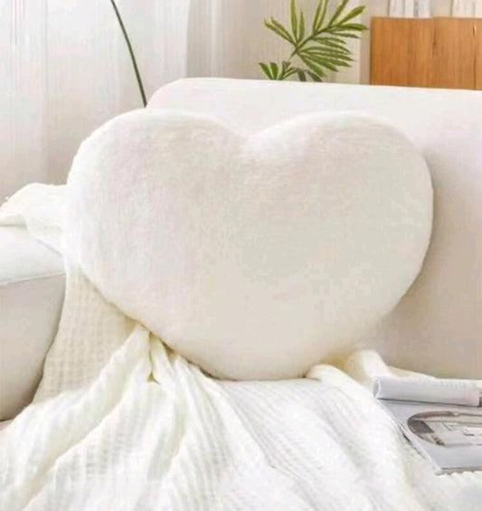 Heart-shaped cushions - love and comfort for your home 💖