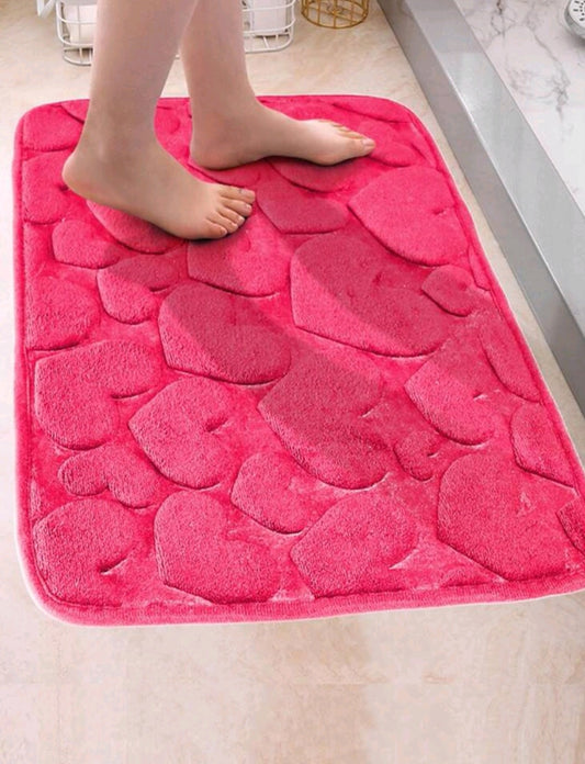 Bath mats with hearts – a colorful touch of comfort 💗