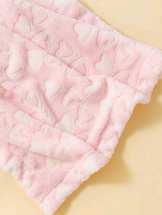 Soft blankets for children and babies with hearts - comfort for every moment 💗👶