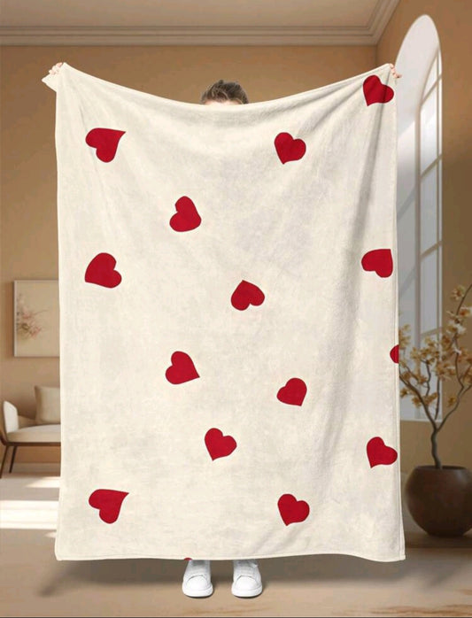 Plaid with red hearts - warmth for the whole family ❤️🛋️