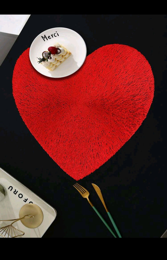 ❤️ Heart-shaped placemats for plates – for a table filled with love and charm! ✨