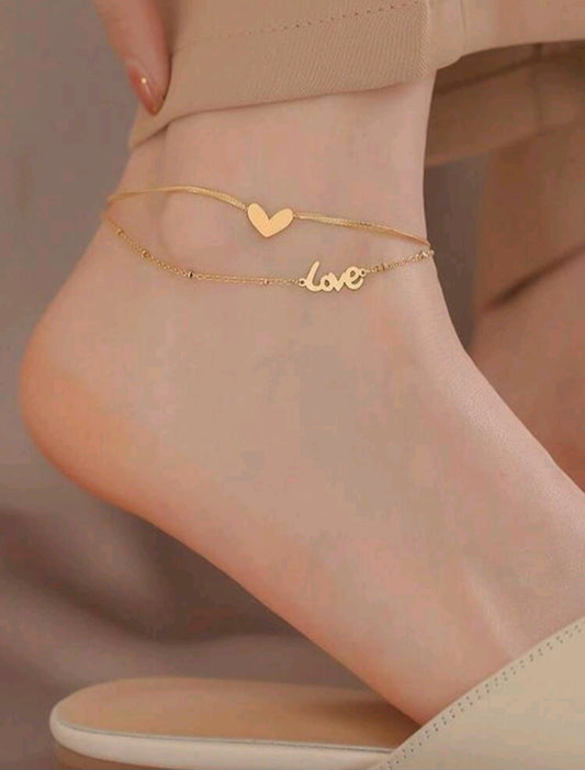 ✨ A golden love story at your fingertips! ✨