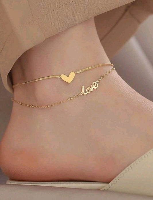 ✨ A golden love story at your fingertips! ✨