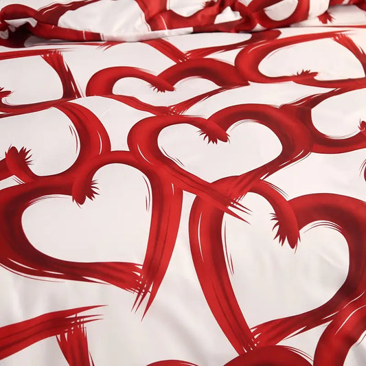 Bedding set with red hearts pattern made of polyester