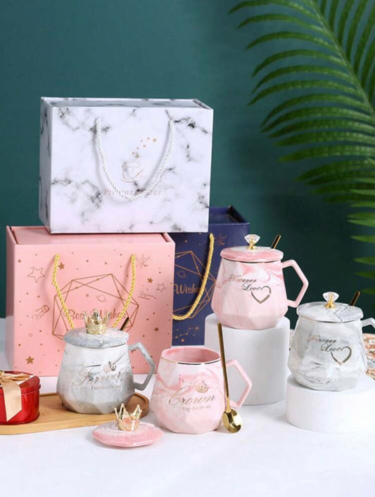 Gift set: marble pattern royal mug with lid, spoon and box