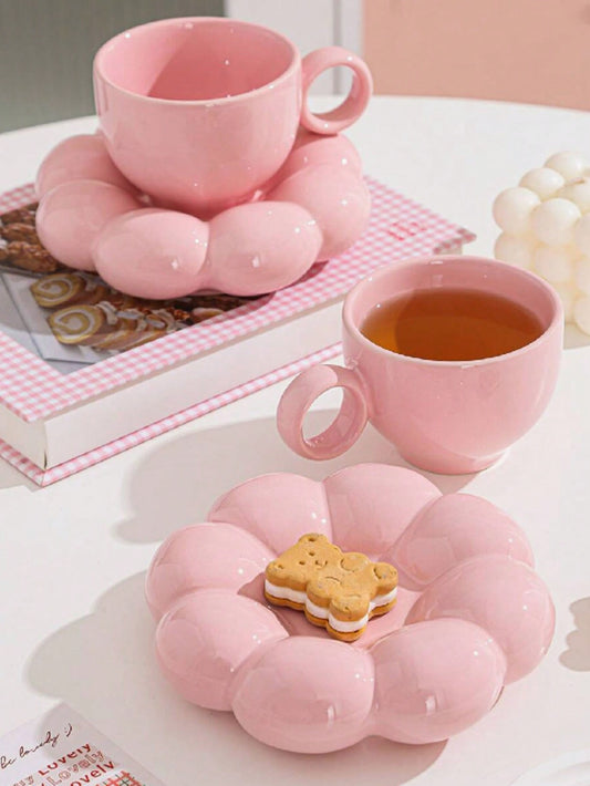 Pink ceramic cup with flower-shaped saucer - set of 2