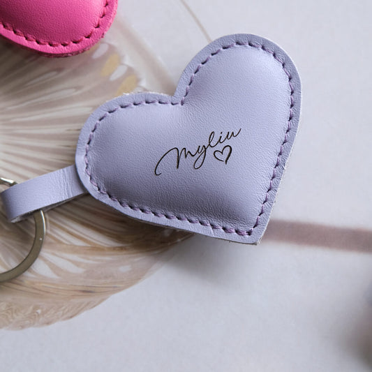 Natūralios odos raktų pakabukas Myliu