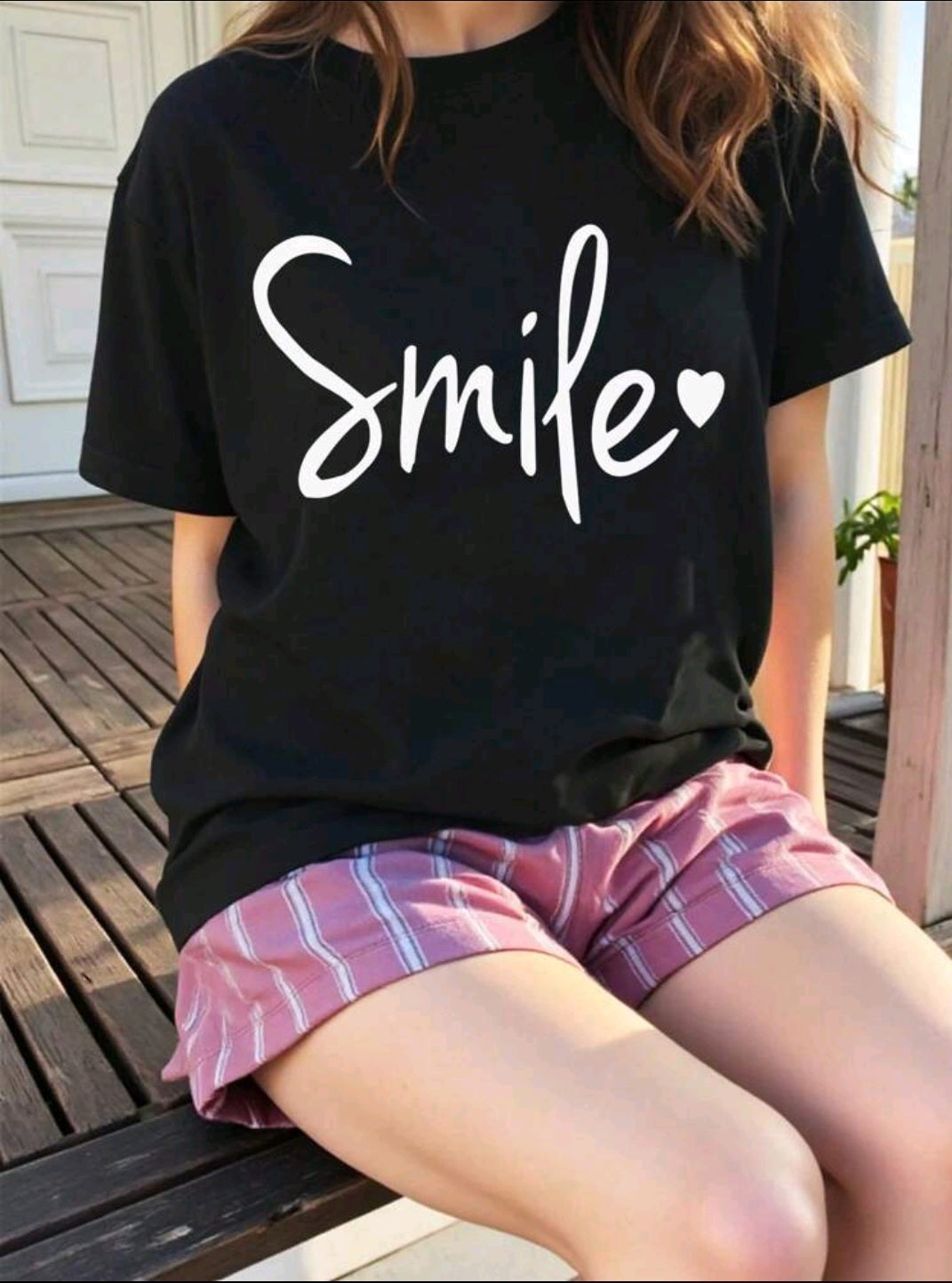 Футболка «Улыбка» — когда стиль начинается с улыбки! 😊💖