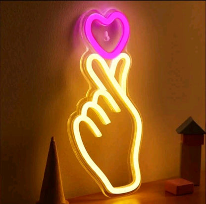 Светодиодный светильник «Кулак любви» — яркий световой акцент 💡👊💗