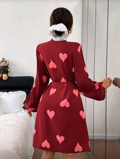 Женский тонкий халат с розовыми сердечками