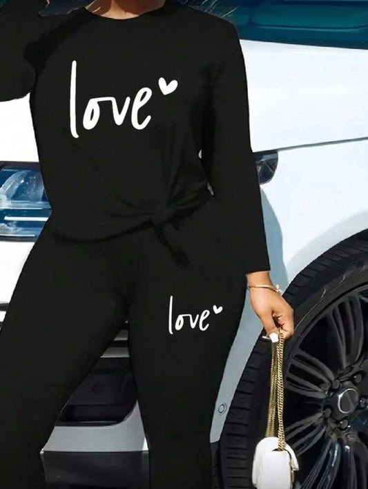 Dviejų dalių laisvalaikio kostiumas “Love”