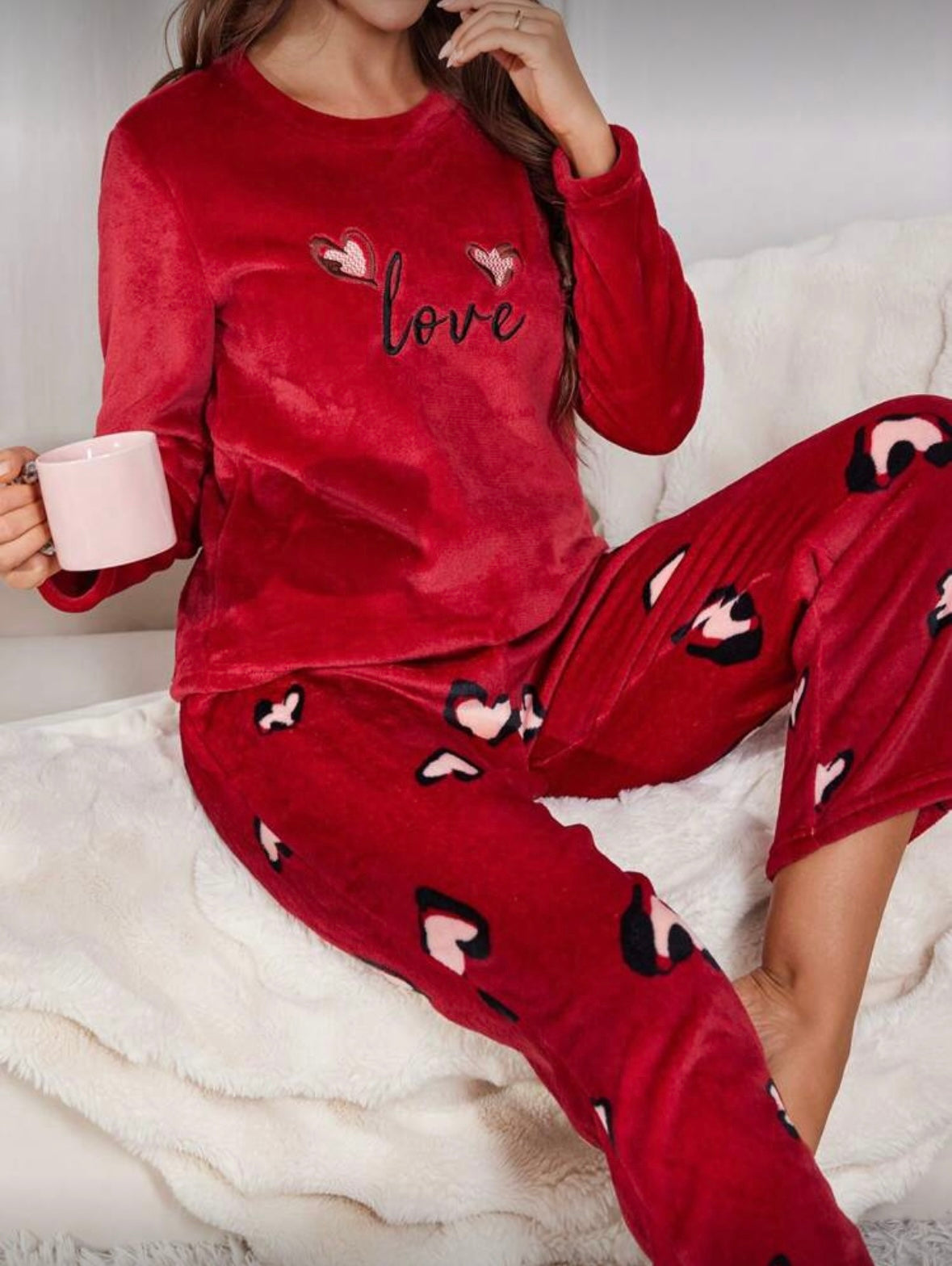 Minkšta pižama „Love“ su širdelėmis