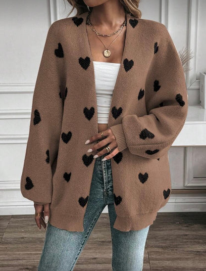 Moteriškas megztas kardiganas su širdelių raštu