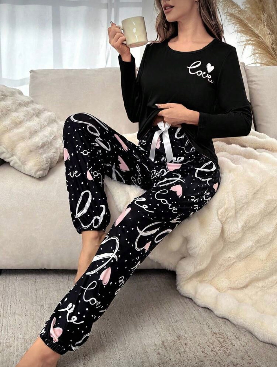 Pižama moterims “Love”
