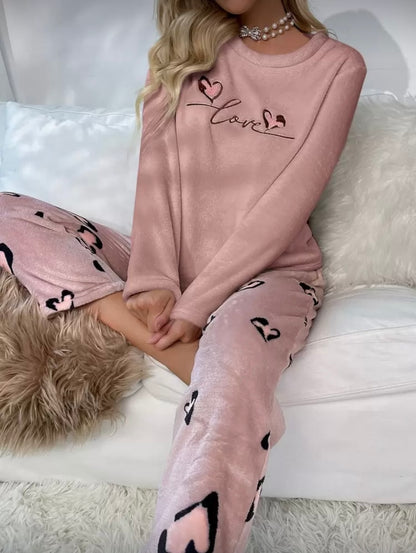 Minkšta pižama „Love“ su širdelėmis