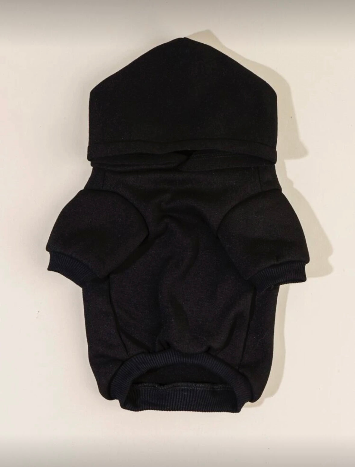 Mama’s Boy“ kačių džemperis – stilingas ir jaukus Jūsų augintiniui!