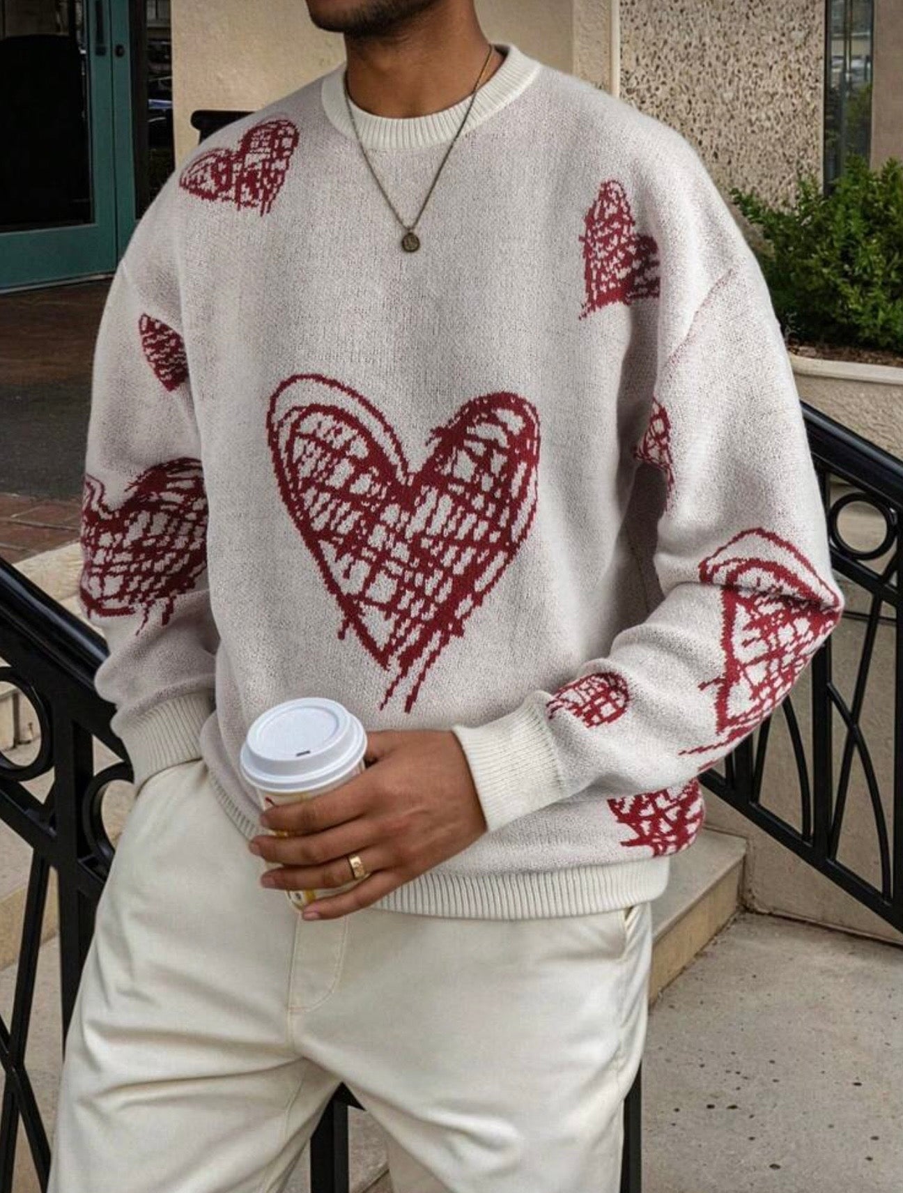 Vyriškas megztukas su širdelėmis