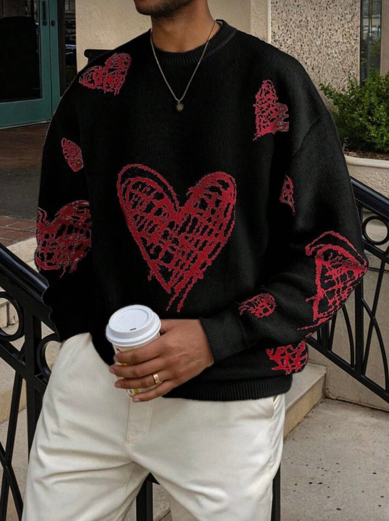 Vyriškas megztukas su širdelėmis