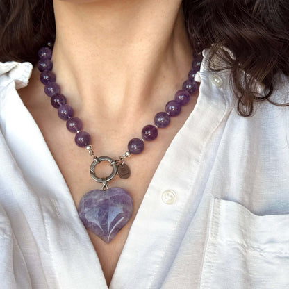 Ametisto vėrinys Love