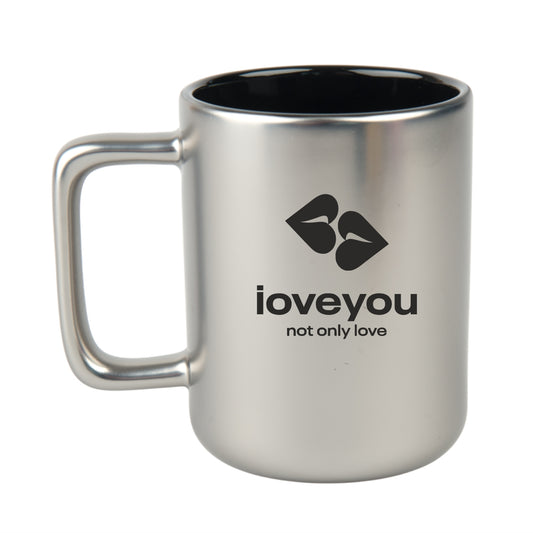 Sidabro spalvos puodelis su ILOVEYOU.lt logotipu