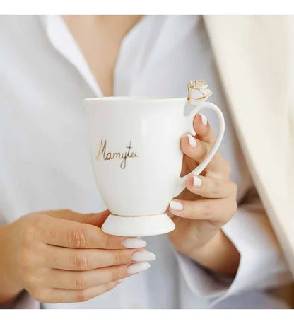Porcelianinis puodelis Mamytei