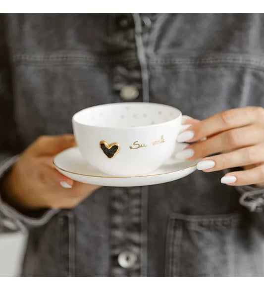 Puodelis su lėkštute „Su meile”