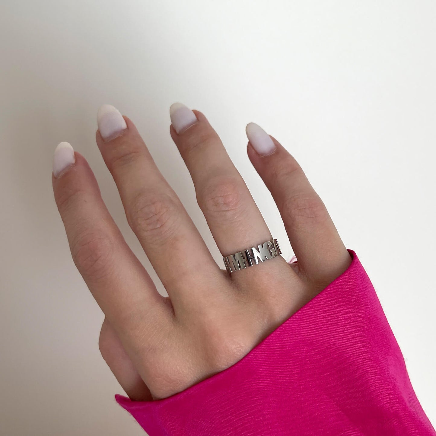 Žiedas LAIMINGA sidabro spalvos